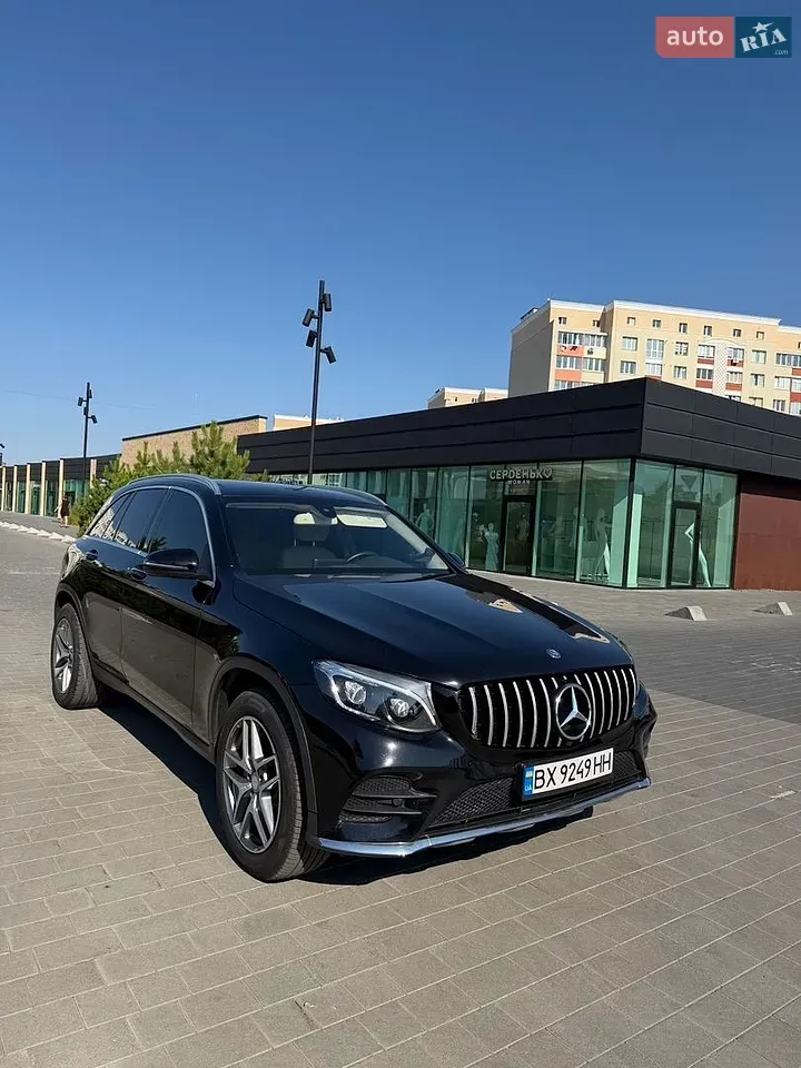 Mercedes-Benz Glc-Class 2017 photo 2