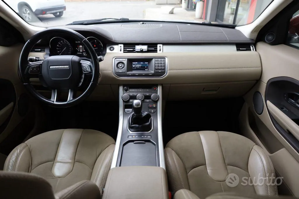 Land Rover Range Rover Evoque 2013 photo 4