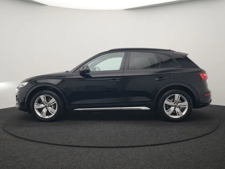 Audi Q5 2021 photo 2
