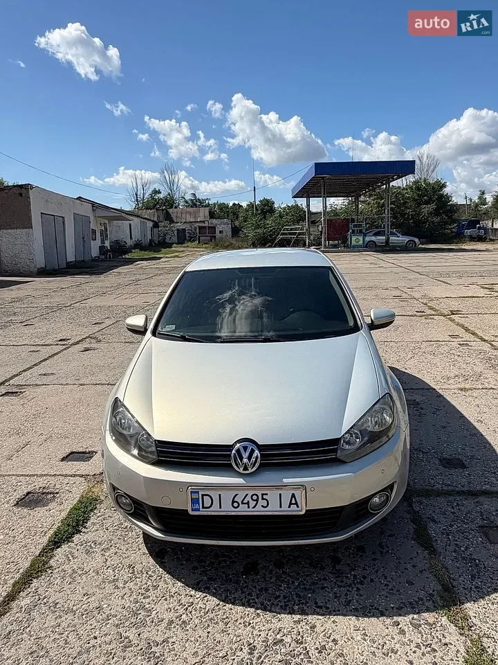 Volkswagen Golf 2009 photo 3
