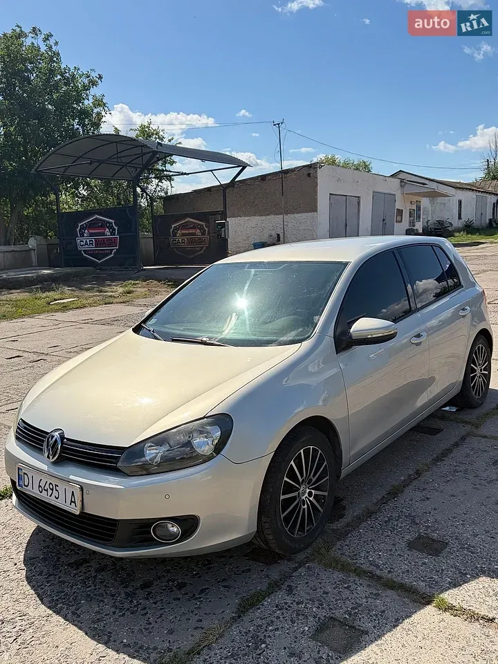 Volkswagen Golf 2009 photo 2