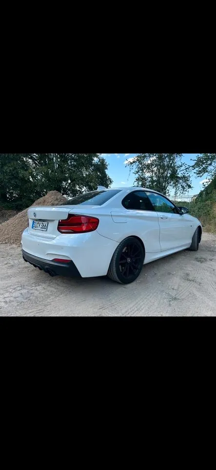 BMW M235I