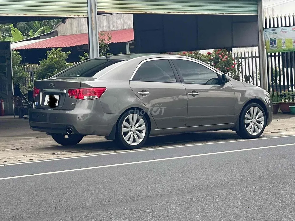 Kia Forte 2011 photo 4