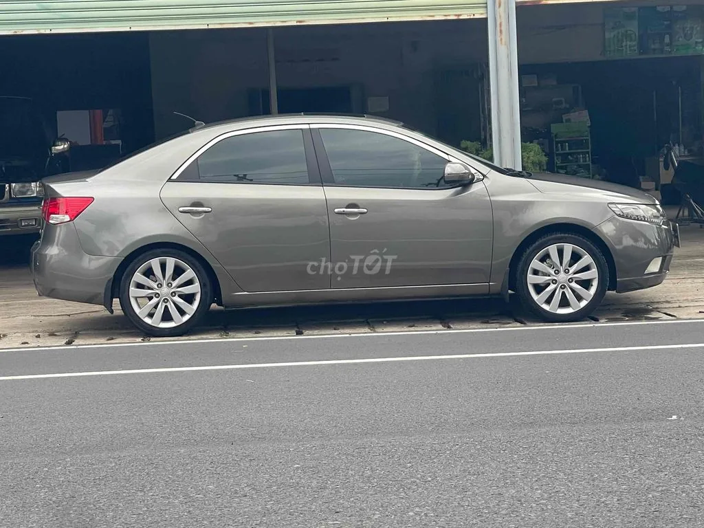 Kia Forte 2011 photo 3
