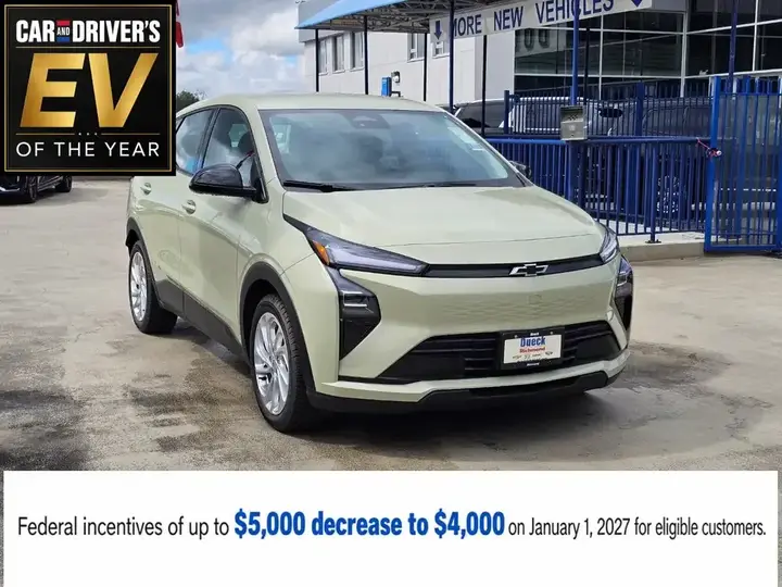 Chevrolet Bolt 2027 photo 2