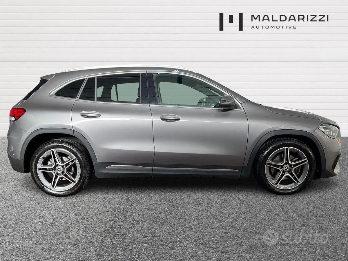 Mercedes-Benz Gla 2023 photo 5