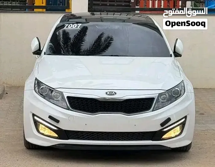 Kia K5 2011 photo 5