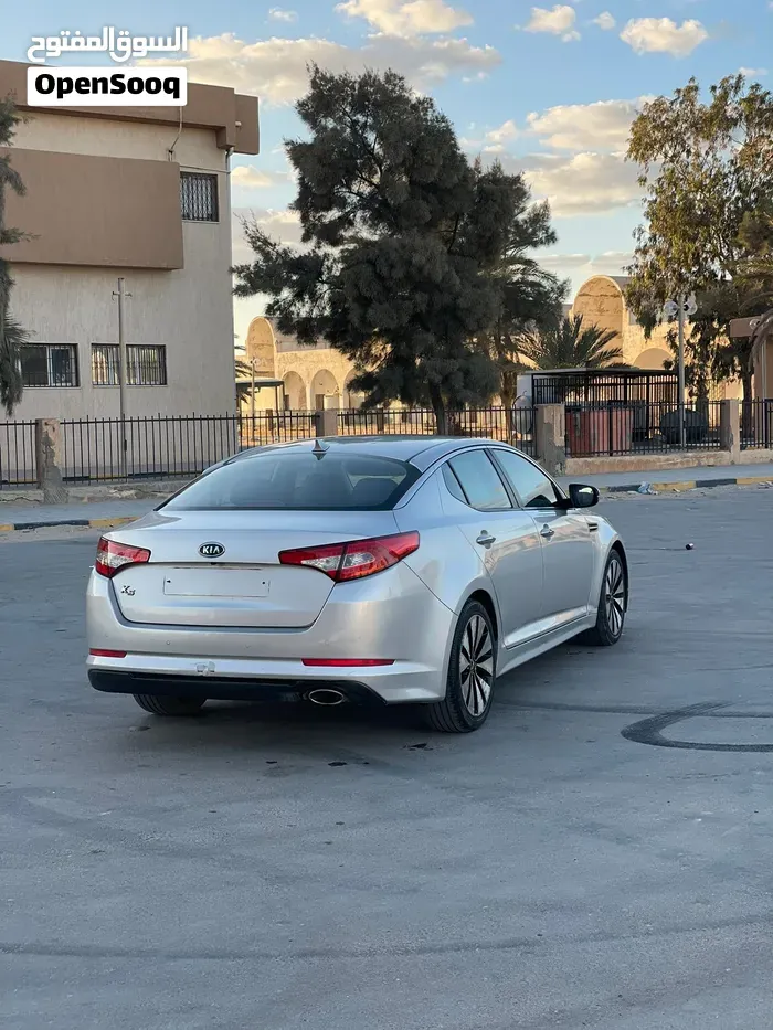 Kia K5 2011 photo 3