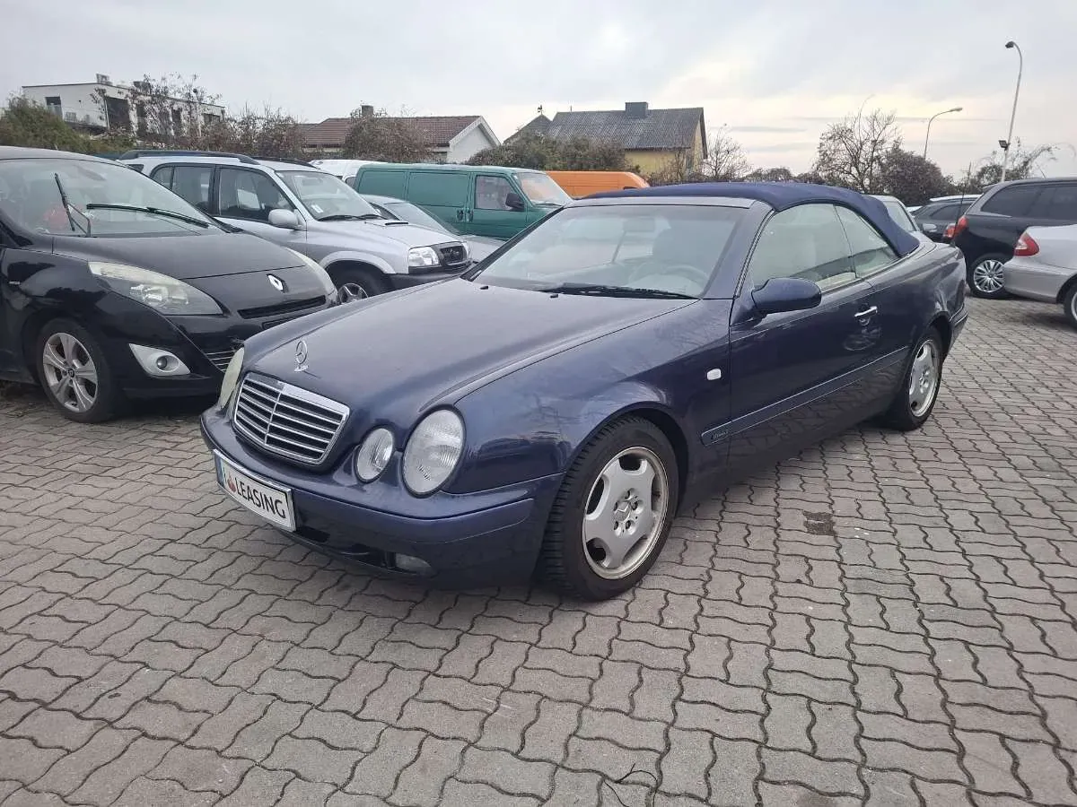 Mercedes-Benz Clk-Class 1998 photo 2