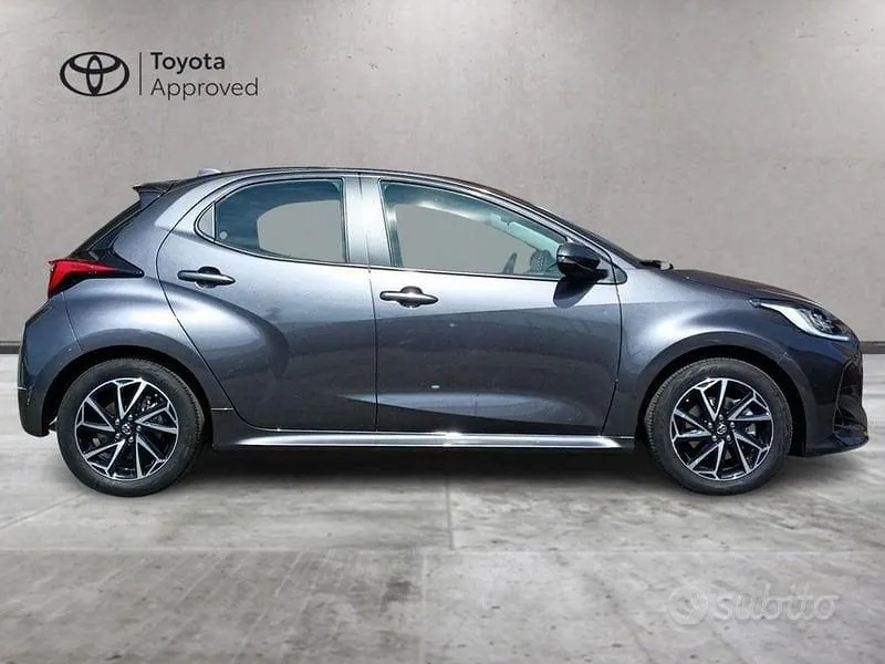 Toyota Yaris 2024 photo 4