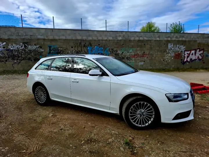 Audi A4 2014 photo 3