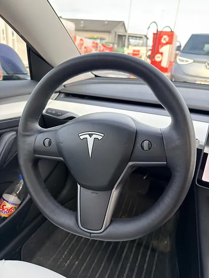 Tesla Model 3 2021 photo 5