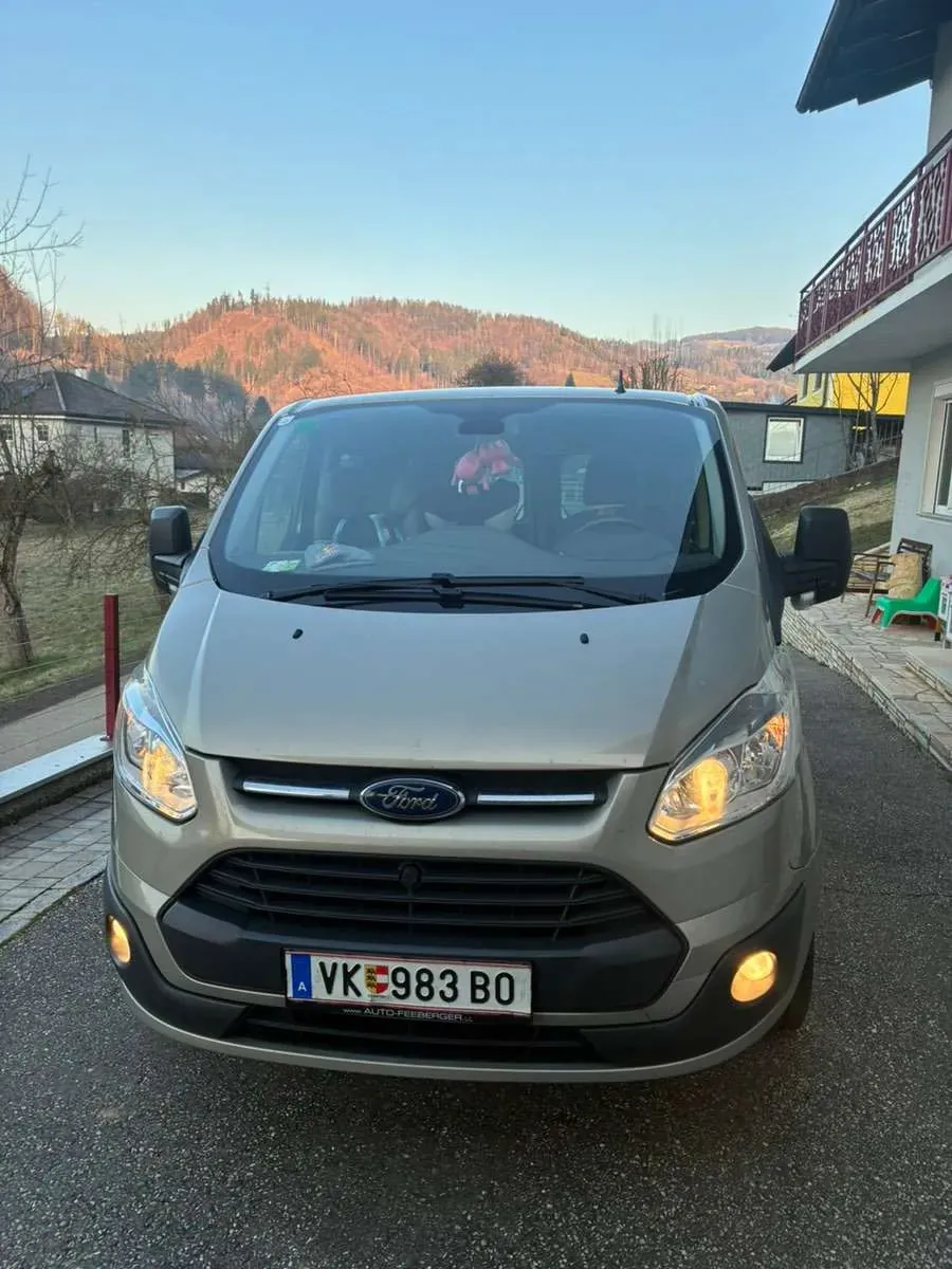 Ford Transit Custom 2013 photo 3