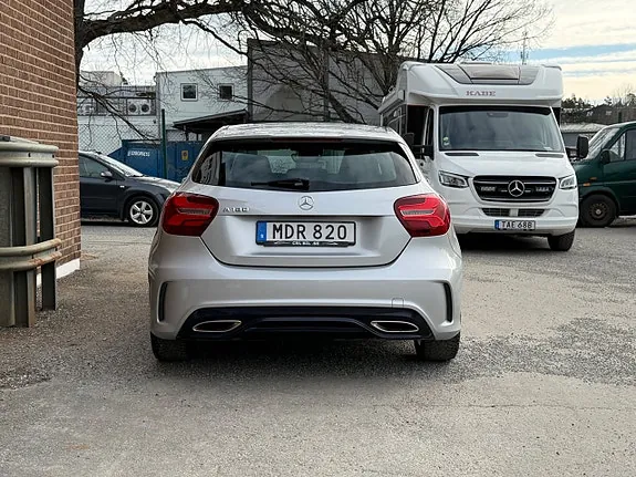 Mercedes-Benz A180 2016 photo 5