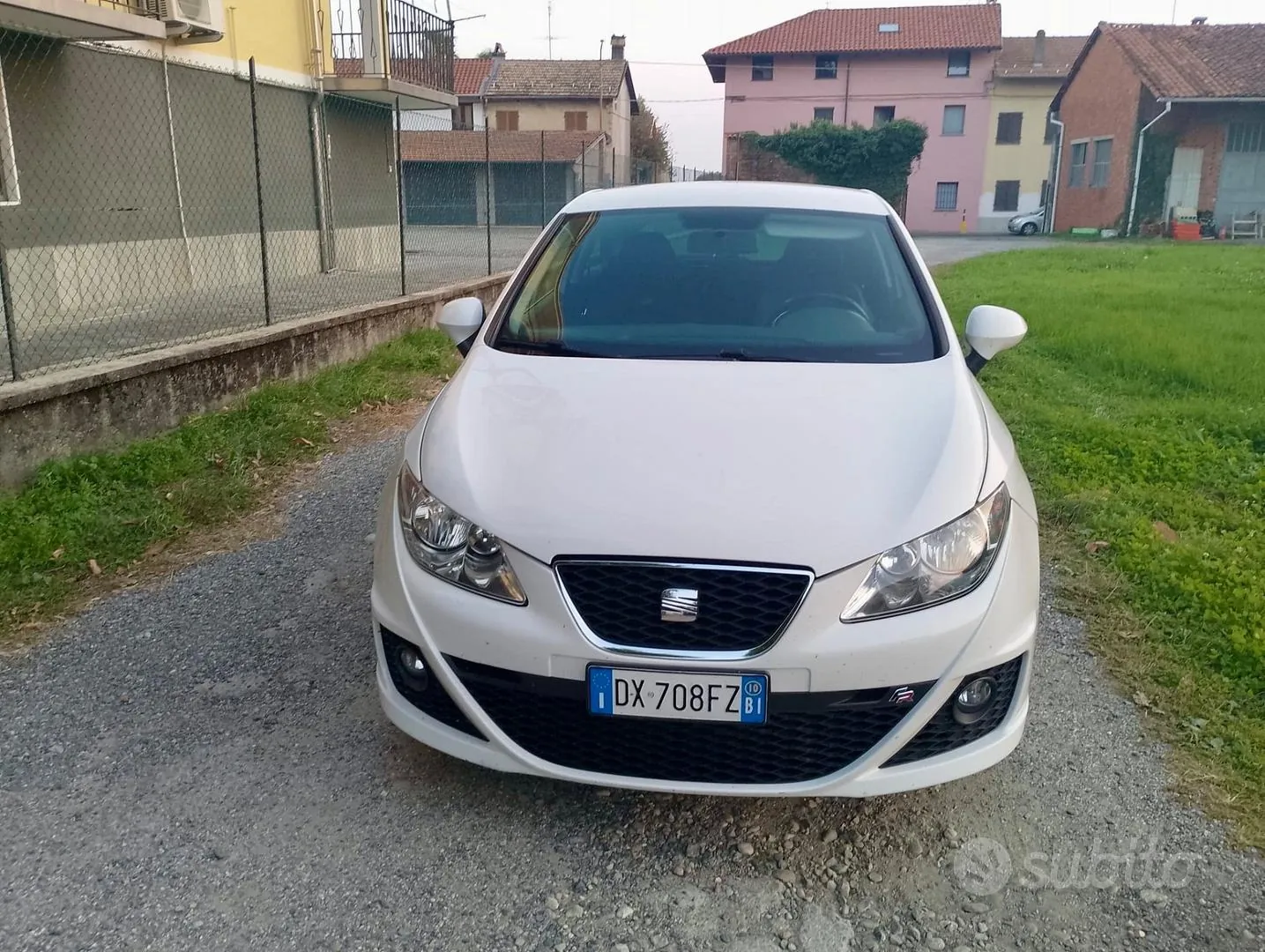 Seat Ibiza 2010 photo 5