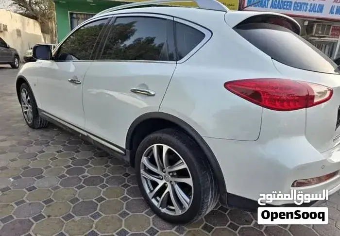 Infiniti Qx50 2016 photo 3