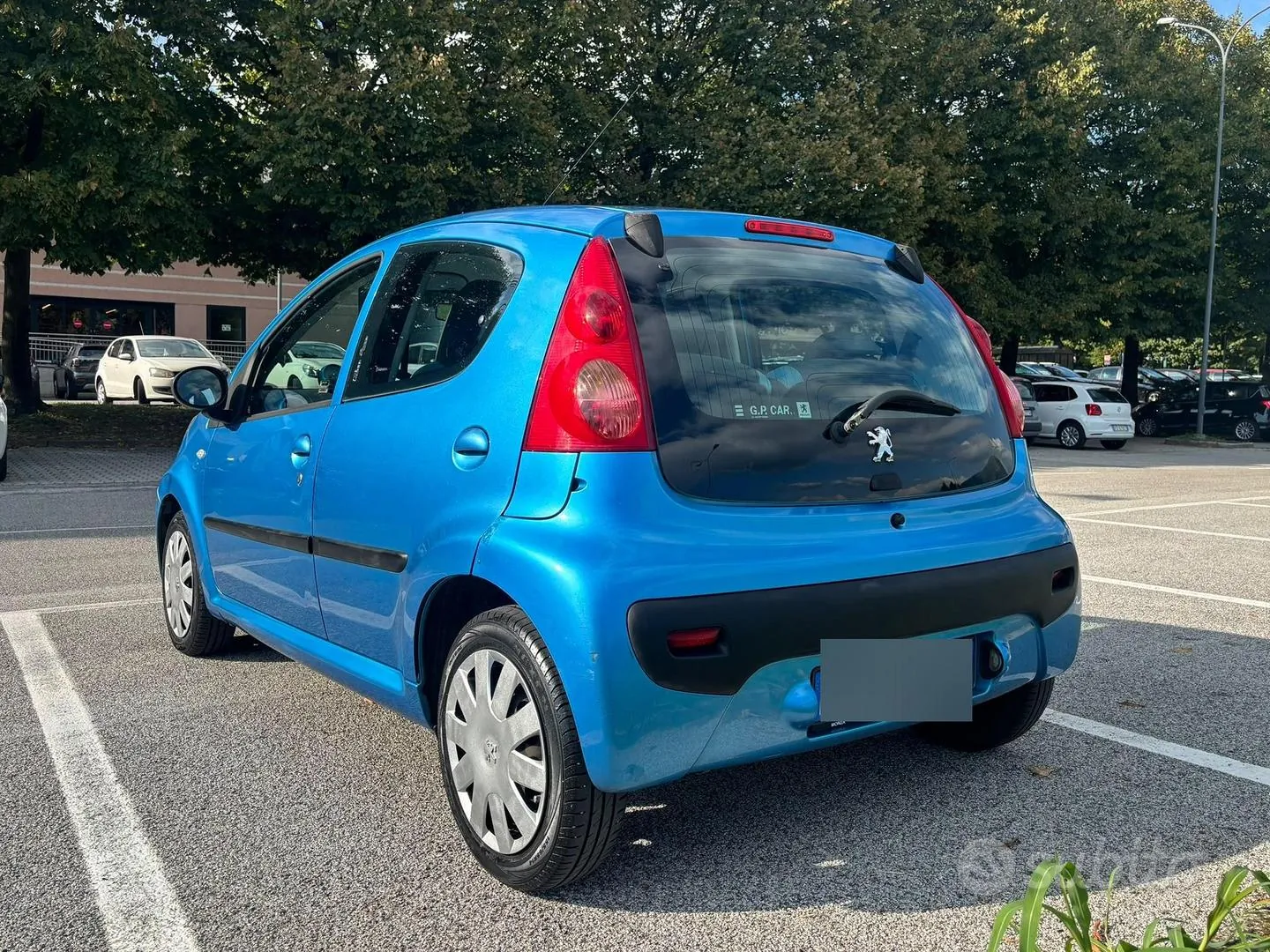 Peugeot 107 2008 photo 3