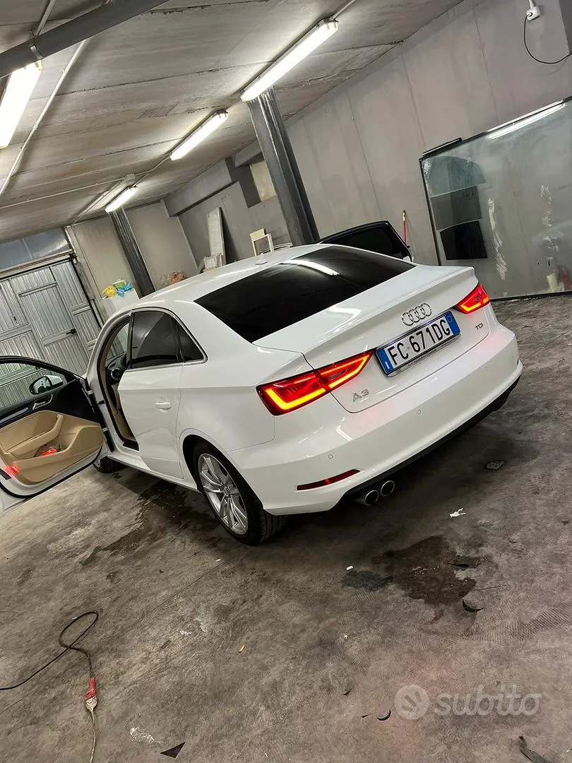 Audi A3 2016 photo 2
