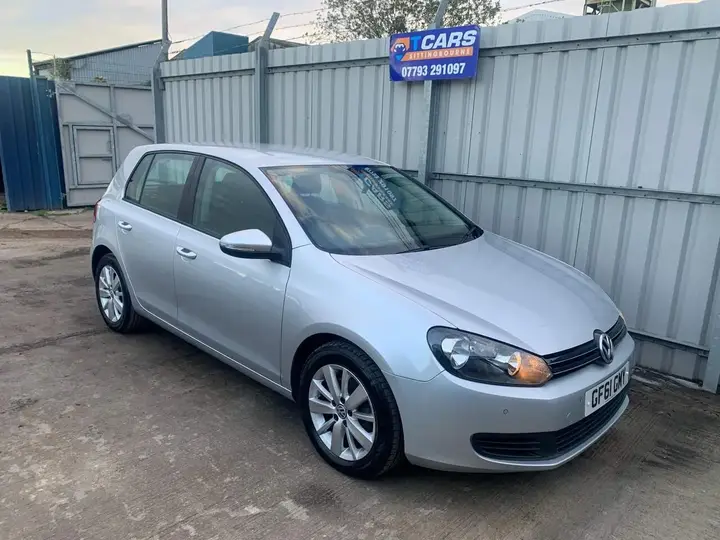 Volkswagen Golf 2011 photo 4