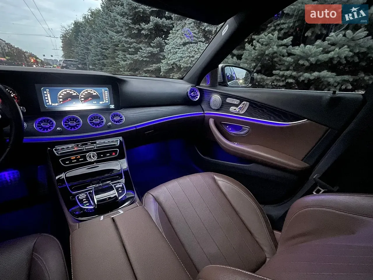 Mercedes-Benz E-Class 2017 photo 3