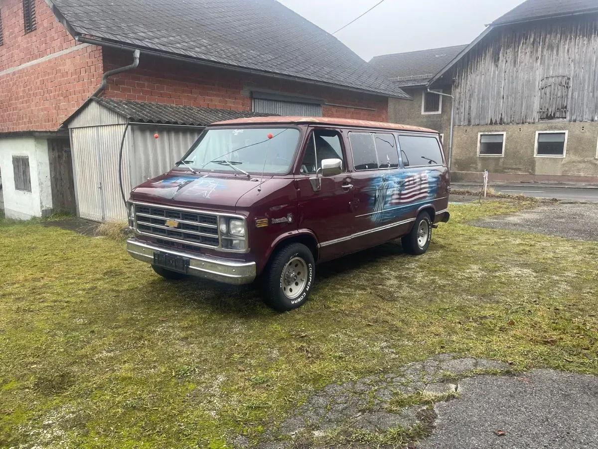 Chevrolet Sport Van 1979 photo 3
