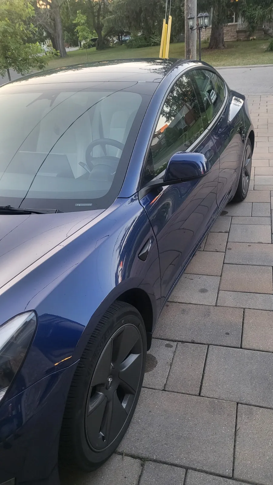 Tesla Model 3 2023 photo 4