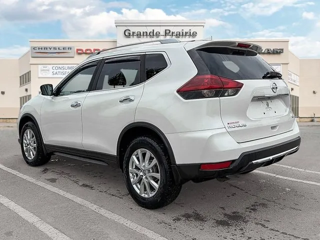 Nissan Rogue 2018 photo 4