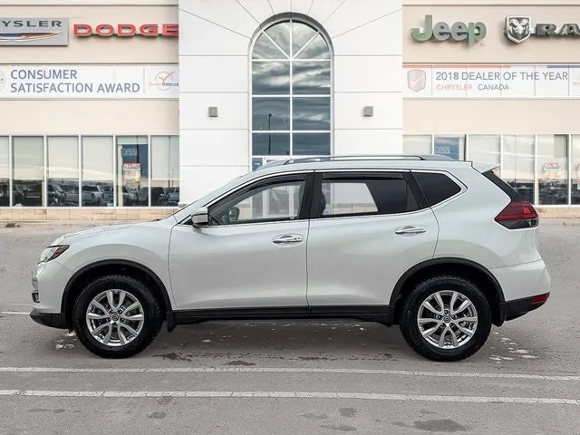 Nissan Rogue 2018 photo 2