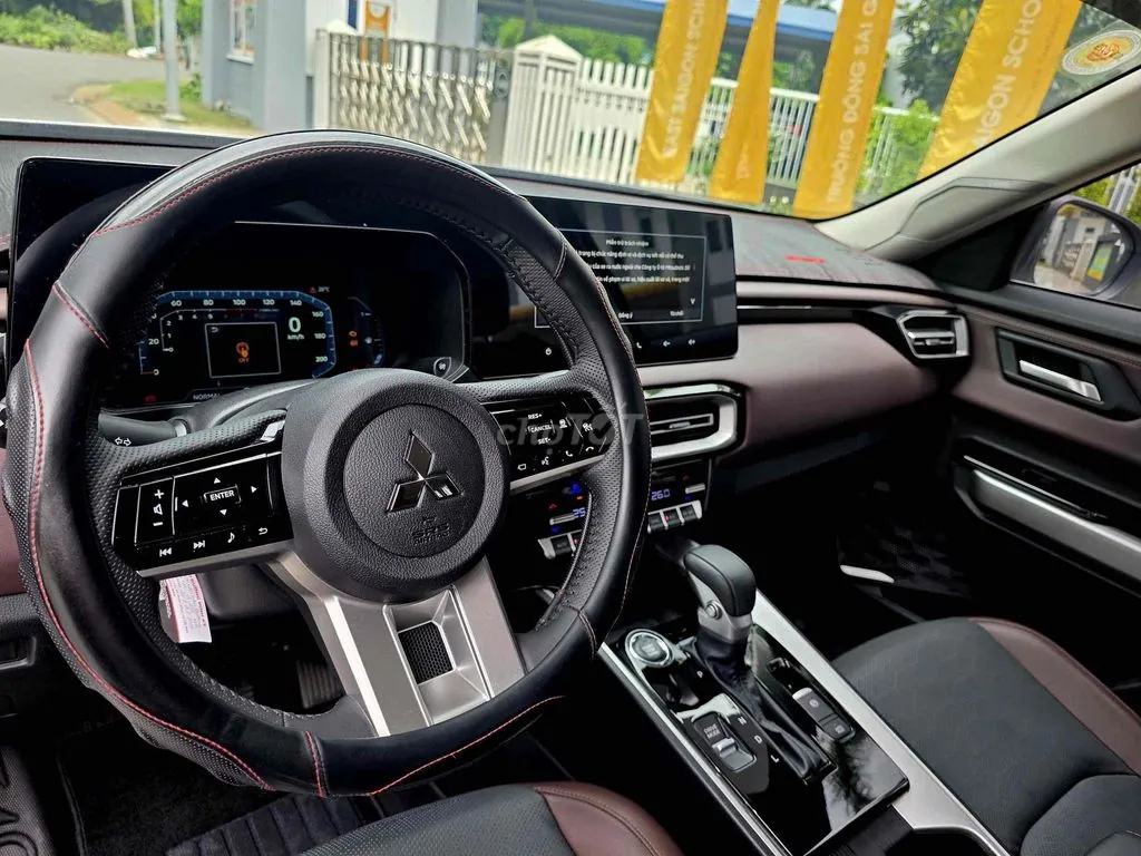 Mitsubishi Destinator Ultimate 2026 photo 3