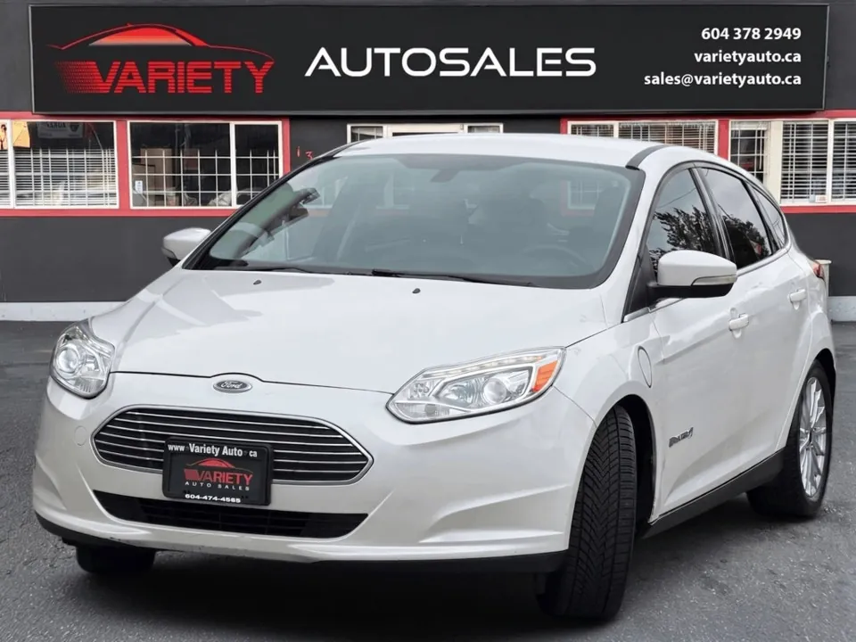 Ford Focus 2012 photo 2