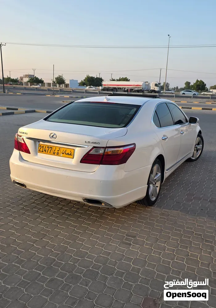 Lexus Ls 460 2010 photo 2