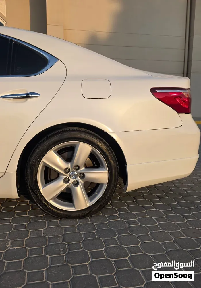 Lexus Ls 460 2010 photo 3