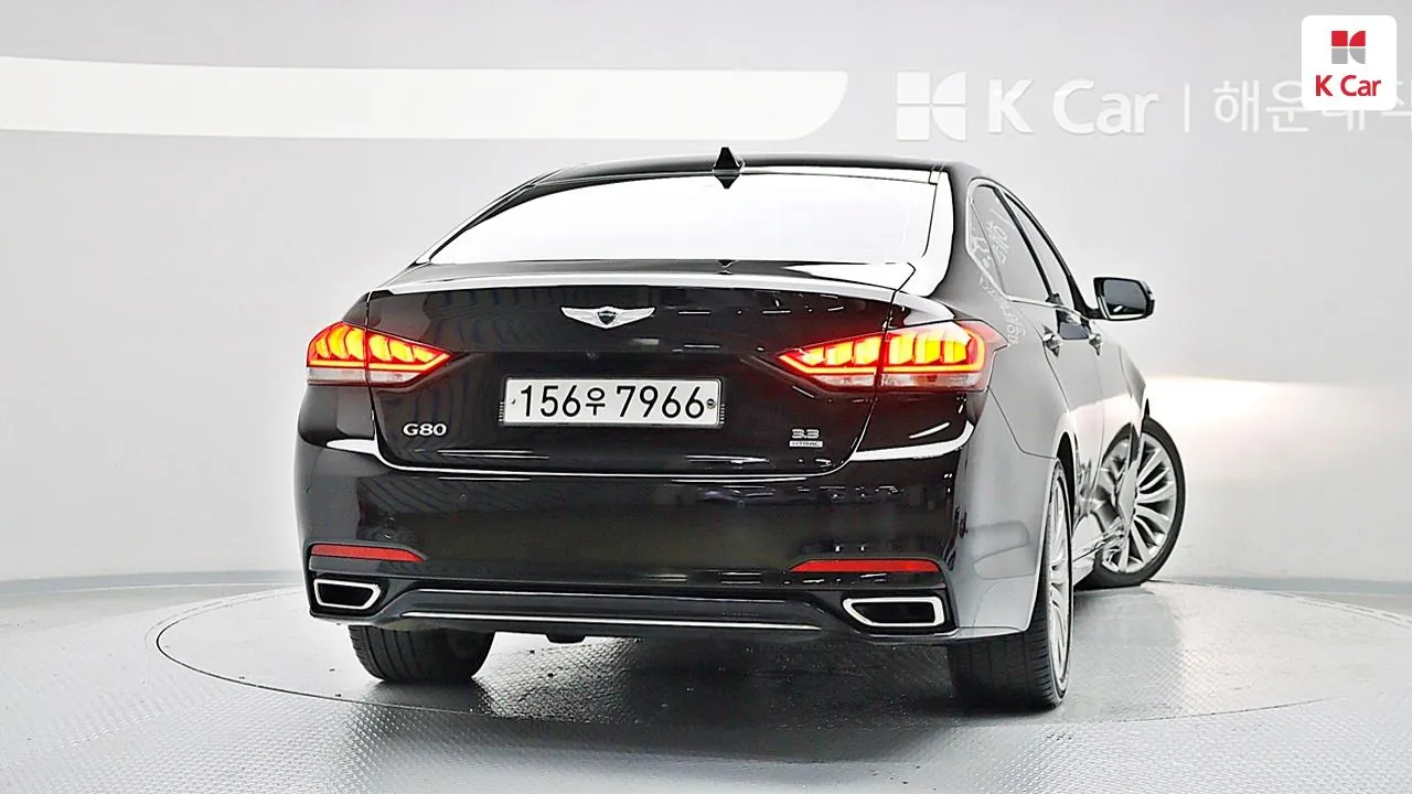Genesis G80 2017 photo 4