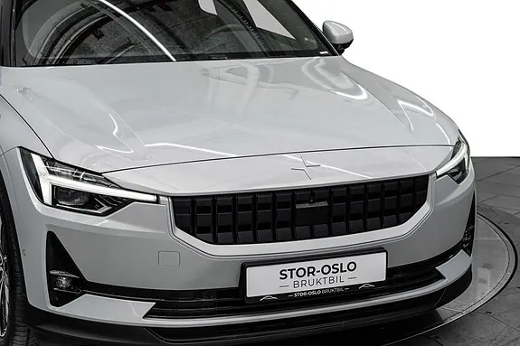 Polestar 2 2022 photo 2