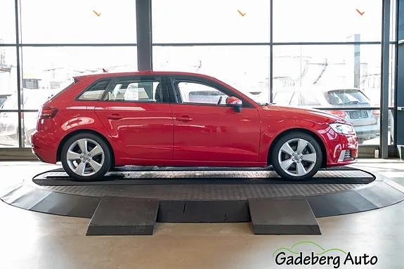Audi A3 2017 photo 5