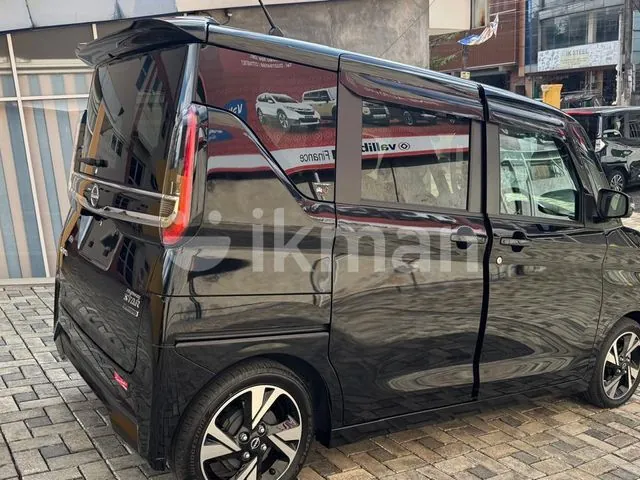 Nissan Roox 2023 photo 3