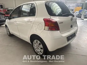 Toyota Yaris 2009 photo 3