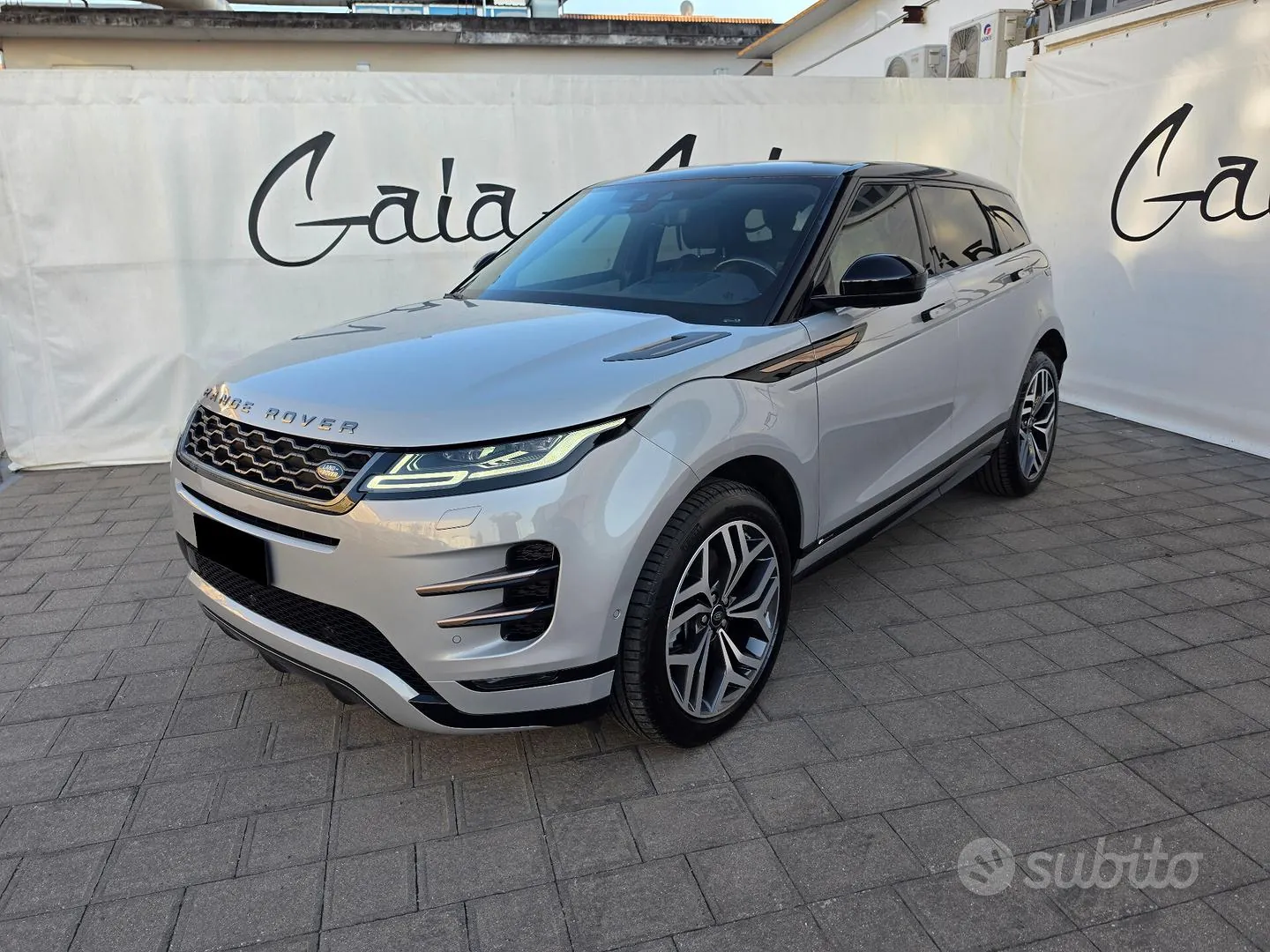 Land Rover Range Rover Evoque 2019 photo 2