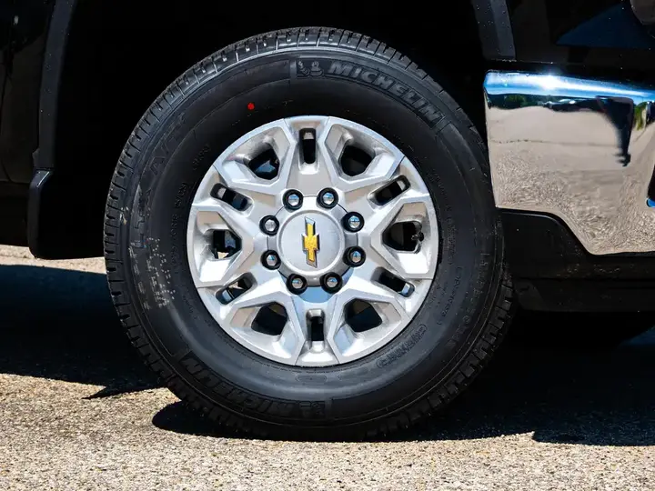 Chevrolet Silverado 3500 2026 photo 5