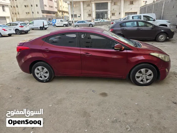 Hyundai Elantra 2012 photo 3