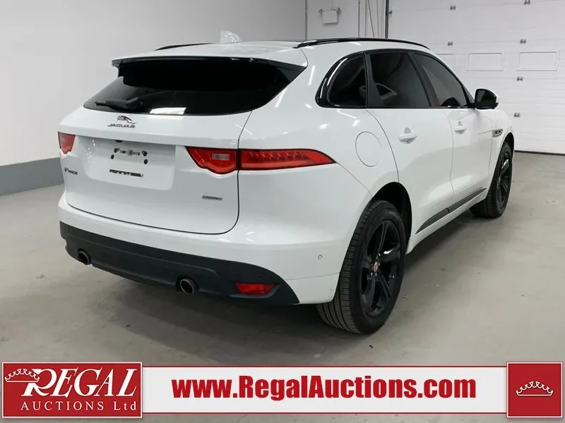 Jaguar F-Pace 2017 photo 3