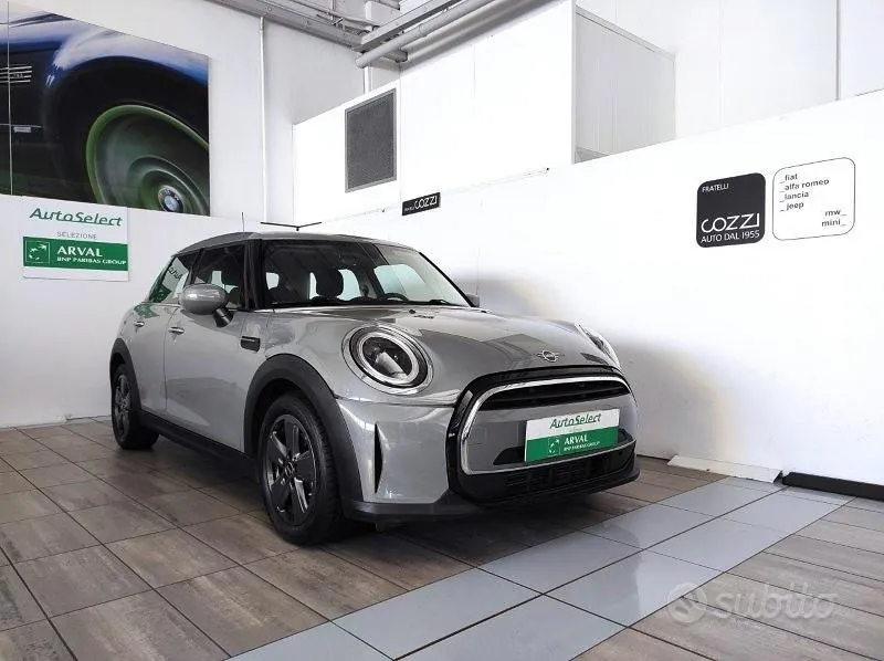 Mini Mini
