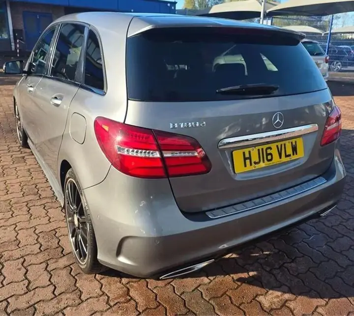 Mercedes-Benz B-Class 2016 photo 3