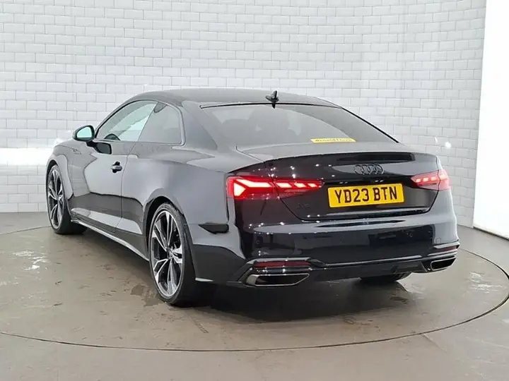 Audi A5 2023 photo 2