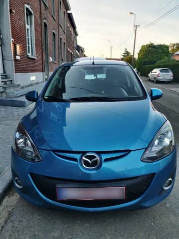 Mazda 2