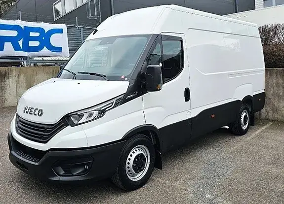 Iveco Daily 2025 photo 2