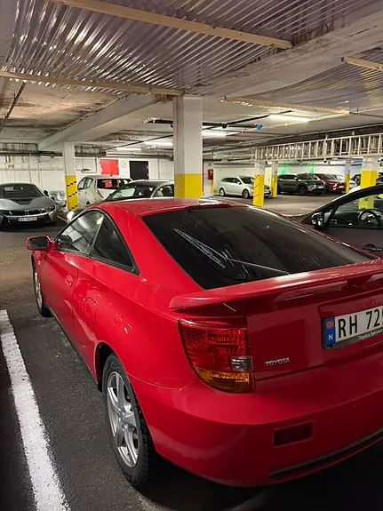 Toyota Celica 2000 photo 2