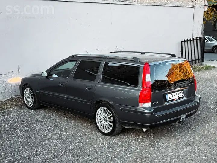 Volvo V70 2004 photo 5