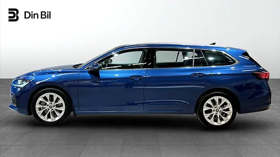 Skoda Superb 2025 photo 2