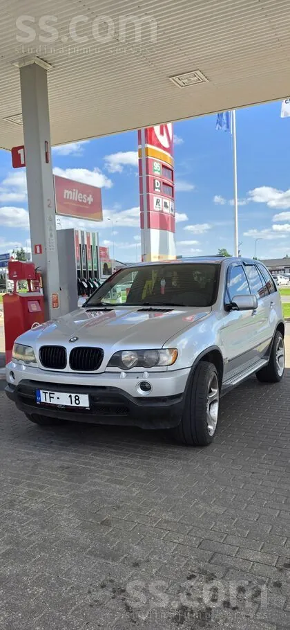 BMW X5